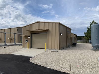 Pineland Compressor & Auxiliary Buildings